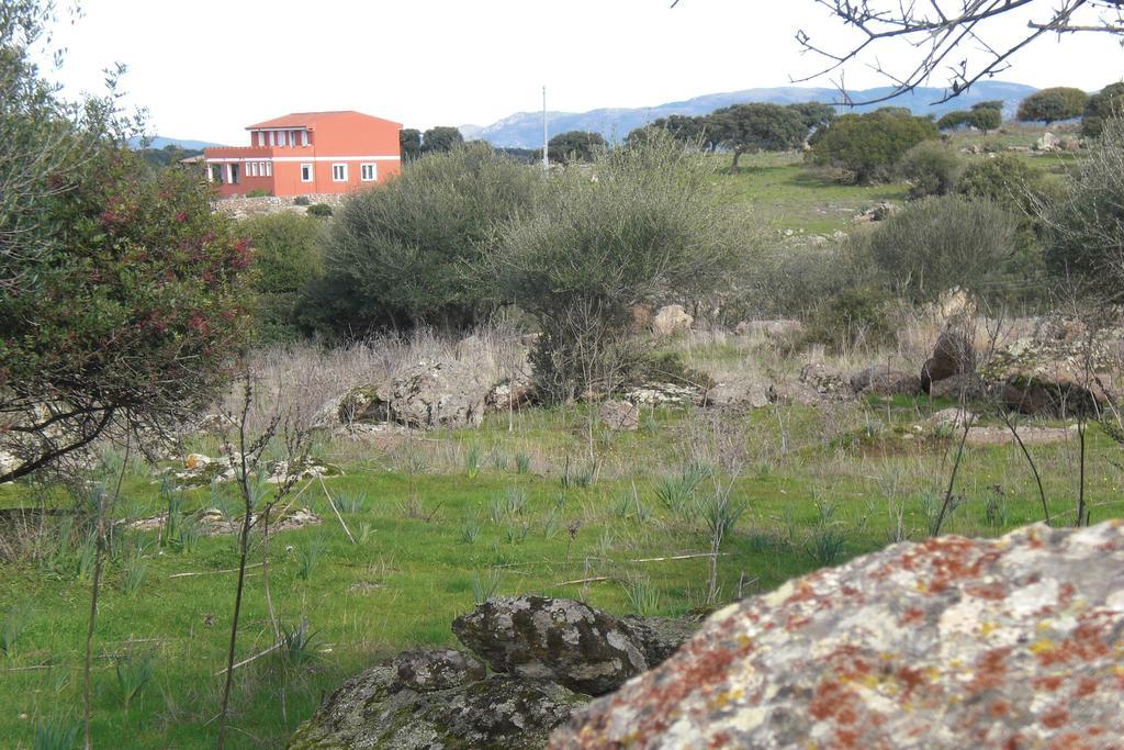 Agriturismo Pentuma Chiaramonti Εξωτερικό φωτογραφία